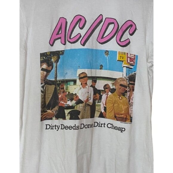 Women's T-Shirt | Dirty Deeds Done Dirt Cheap Pink Design Distressed Shirt M - Picture 2 of 4